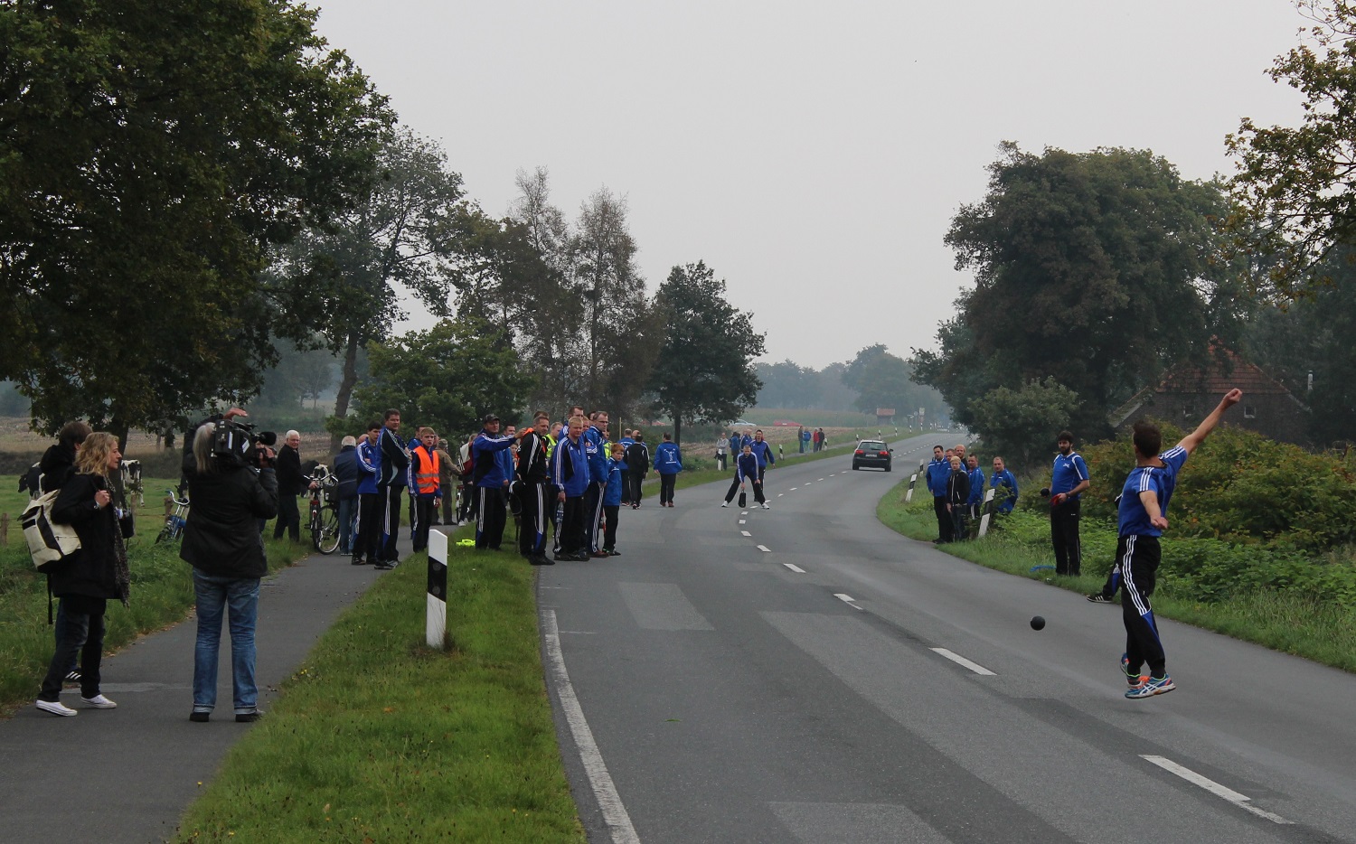 Boßeln und Klootschießen, der Friesensport im